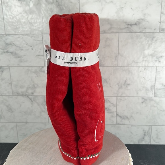 COPY - NWT rae dunn “Merry Christmas “ hand towels . Set of 2 the size is 16x30 - Picture 3 of 4